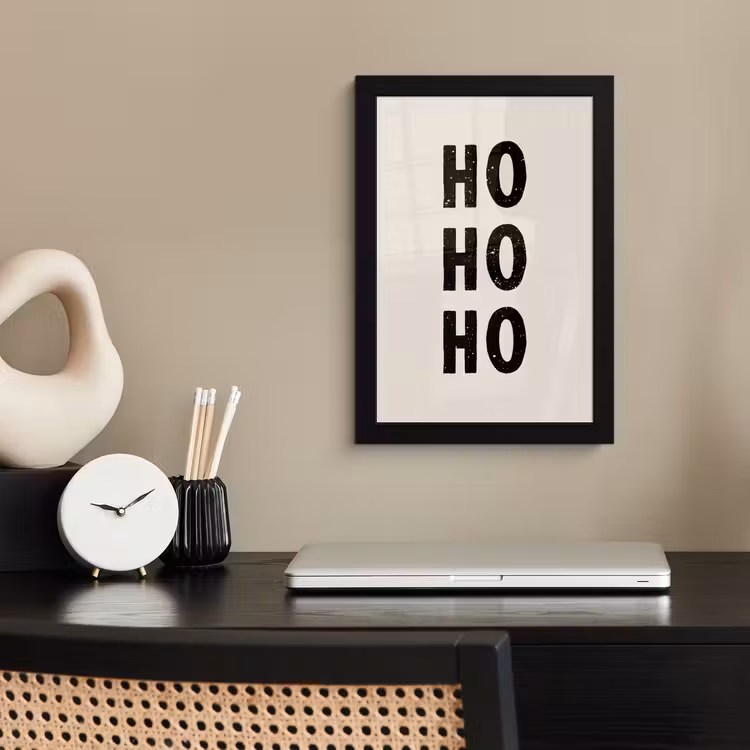 Kerstmis - Ho ho ho - Spreuken - Beige - Kerstman fotolijst zwart zonder passe partout klein -sfeer1