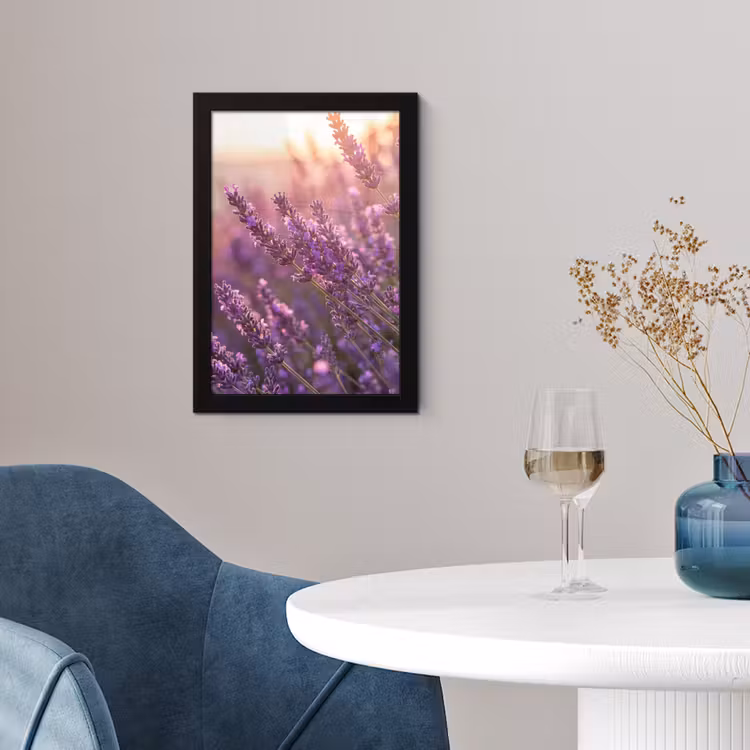 Lavendel - Paars - Zonlicht fotolijst zwart zonder passe partout klein -sfeer4