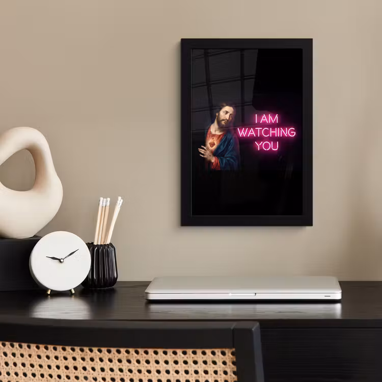 Man - Tekst - Neon fotolijst zwart zonder passe partout klein -sfeer1