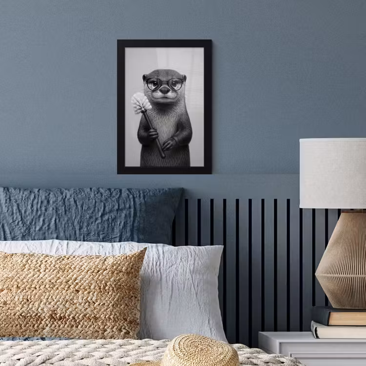 Otter - Wc-borstel - Bril - Zwart - Wit fotolijst zwart zonder passe partout klein -sfeer3