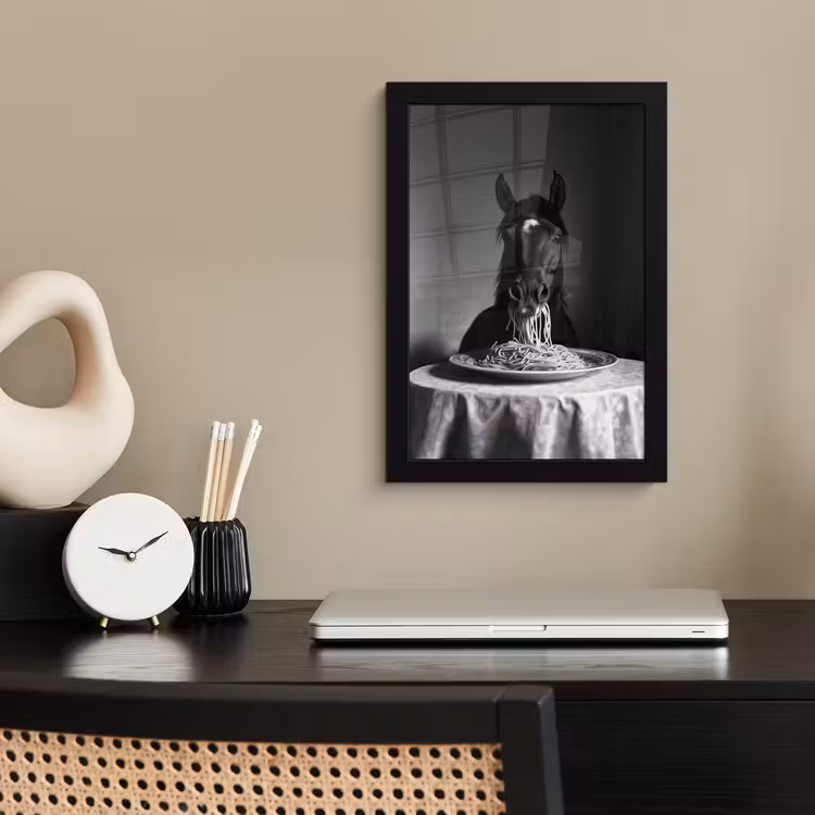 Paard - Bord - Pasta - Tafelkleed - Zwart Wit - Dieren fotolijst zwart zonder passe partout klein -sfeer1