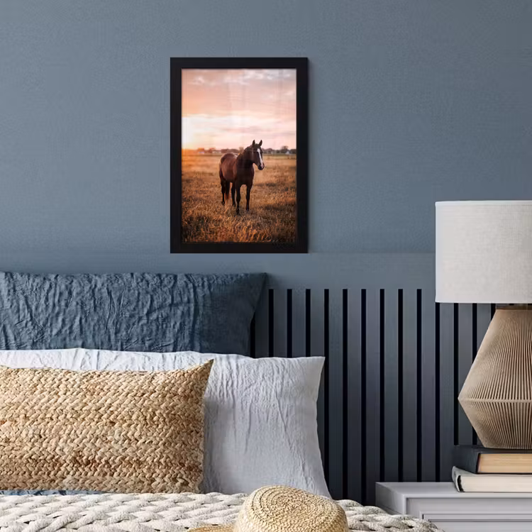 Paard - Zonsondergang - Bruin fotolijst zwart zonder passe partout klein -sfeer3