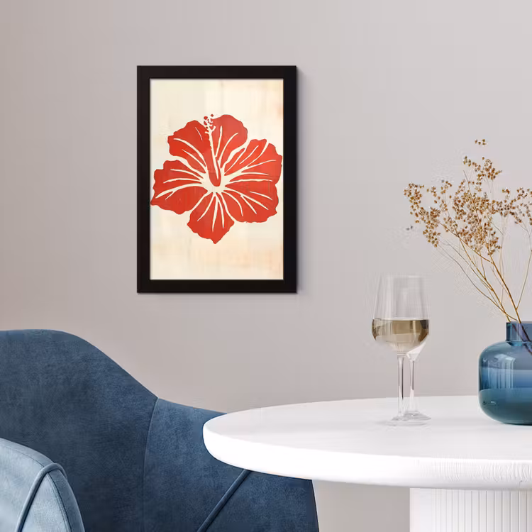 Rode hibiscusbloem - Textuur achtergrond - Beige fotolijst zwart zonder passe partout klein -sfeer4