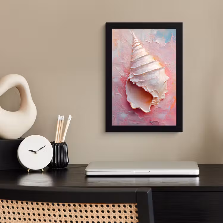 Schelp - Pastel - Pink fotolijst zwart zonder passe partout klein -sfeer1