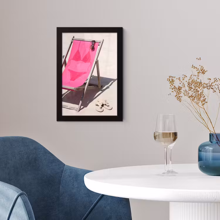 Strand - Ligstoel - Badkleding - Zomer - Roze fotolijst zwart zonder passe partout klein -sfeer4