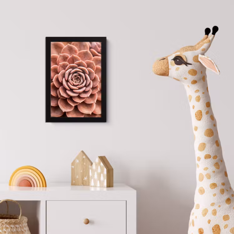 Vetplant - Organisch - Roze fotolijst zwart zonder passe partout klein -usfeer4_kinderkamer