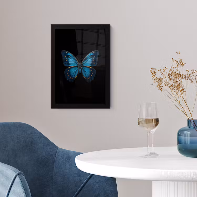 Vlinder - Blauw - Contrast fotolijst zwart zonder passe partout klein -sfeer4