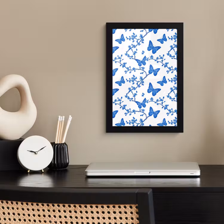 Vlinder - Bloemen - Blauw fotolijst zwart zonder passe partout klein 224 -sfeer1