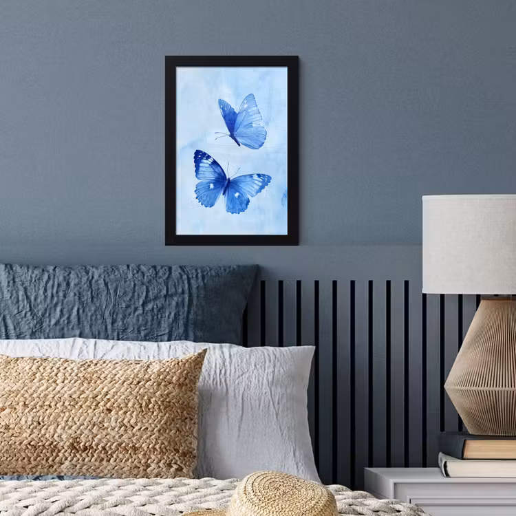 Vlinders - Sierlijk - Blauw fotolijst zwart zonder passe partout klein -sfeer3
