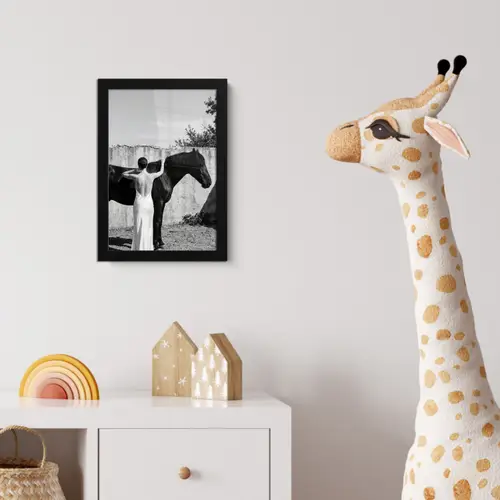 Vrouw - Paard - Artistiek fotolijst zwart zonder passe partout klein -usfeer4_kinderkamer