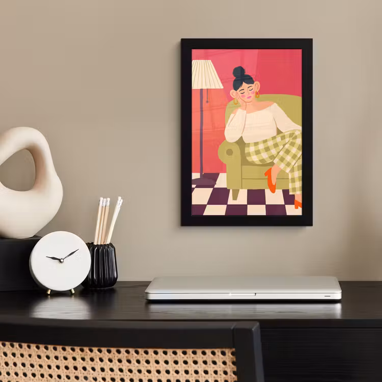 Vrouw - Rust - Interieur - Modern - Kunst fotolijst zwart zonder passe partout klein -sfeer1