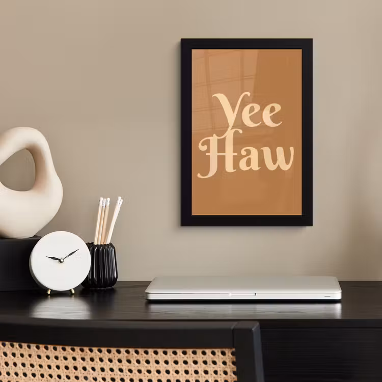 Yee haw - Bruin - Minimalistisch fotolijst zwart zonder passe partout klein -sfeer1