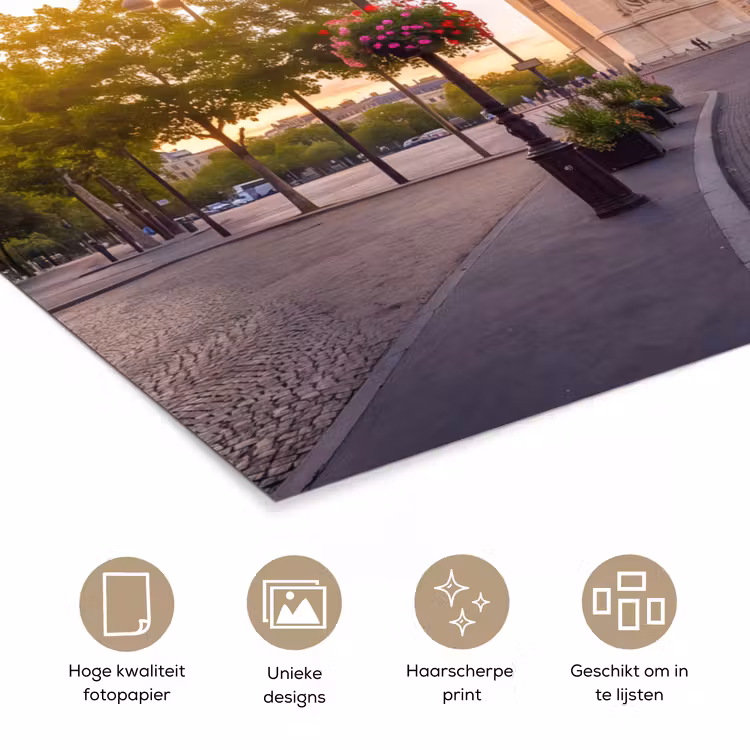 Monument - Parijs - Zonsondergang - Architectuur - Goud poster papier klein -closeup_NL