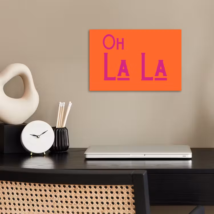 Oh la la - Oranje - Roze - Scheeflettertype poster papier klein -sfeer1