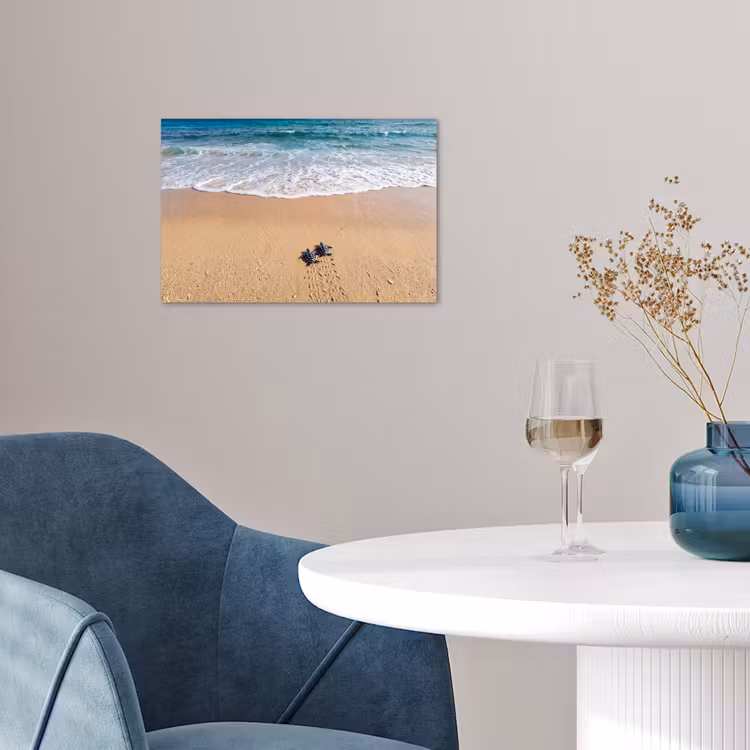 Schildpad - Jong - Strand - Oceaan - Blauw poster papier klein -sfeer3