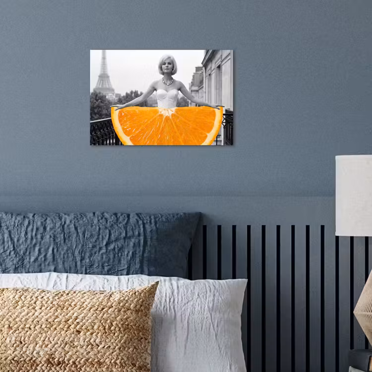 Sinaasappel - Eiffeltoren - Vrouw poster papier klein -sfeer2
