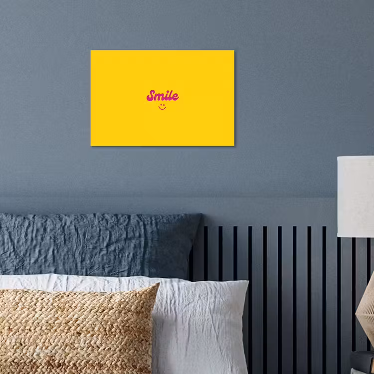 Smile - Geel - Roze poster papier klein -sfeer2