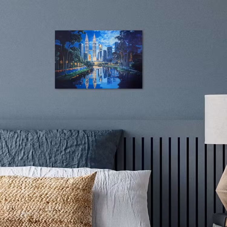 Stad Kuala Lumpur - Skyline - Wolkenkrabbers - Water poster papier klein -sfeer2