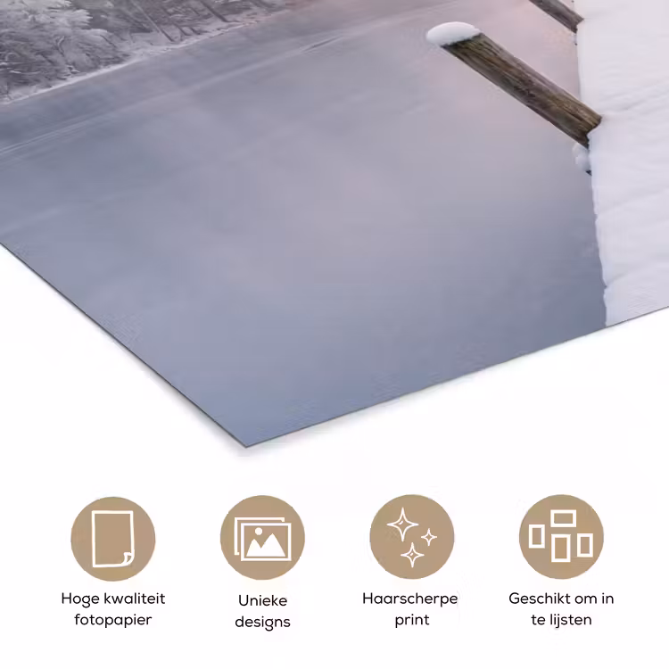 Steiger - Meer - Mist - Winter - Serene poster papier klein -closeup_NL