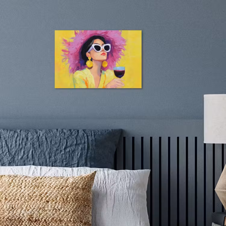 Vrouw - Hoed - Paars - Wijn poster papier klein -sfeer2