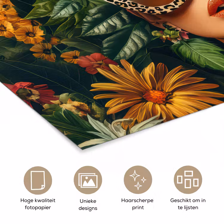 Vrouw - Panterprint - Jungle - Natuur - Luxe poster papier klein -closeup_NL