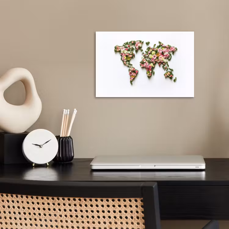 Wereldkaart - Kleurrijk - Bloemen - Lente poster papier klein -sfeer1