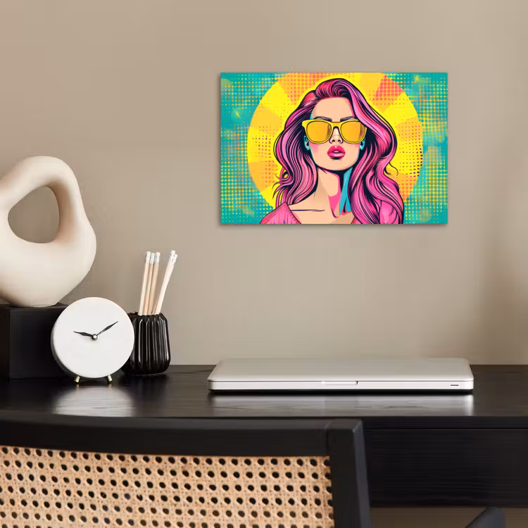 Zonnebril - Vrouw - Zonnig - Geel poster papier klein -sfeer1