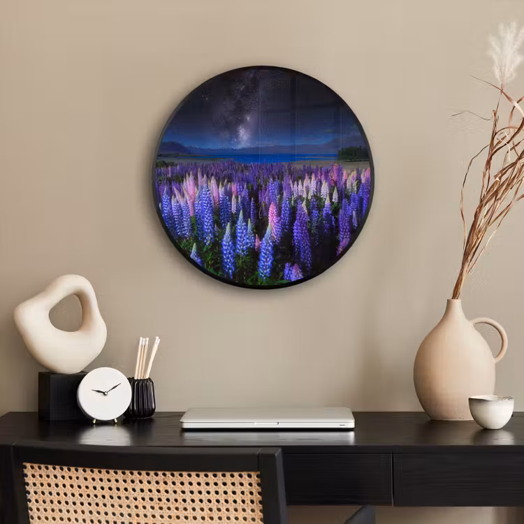 Bloemen - Nacht - Lupine - Sterrenhemel - Paars - Natuur Fotolijst rond zonder passe partout klein -sfeer1