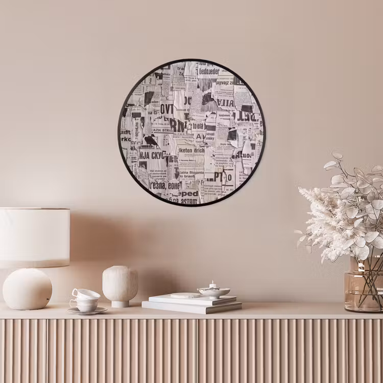 Krant - Gescheurd - Textuur - Abstract - Zwart-wit Fotolijst rond zonder passe partout klein -sfeer3