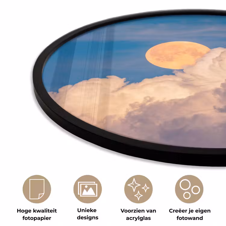 Maan - Wolken - Natuur - Oranje Fotolijst rond zonder passe partout klein -closeup_NL