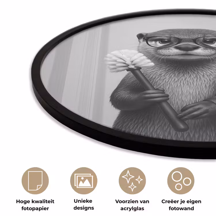 Otter - Wc-borstel - Bril - Zwart - Wit Fotolijst rond zonder passe partout klein -closeup_NL