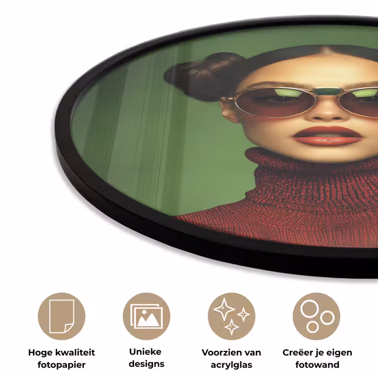 Vrouw - Groen - Bril - Aesthetic - Modern Fotolijst rond zonder passe partout klein -closeup_NL