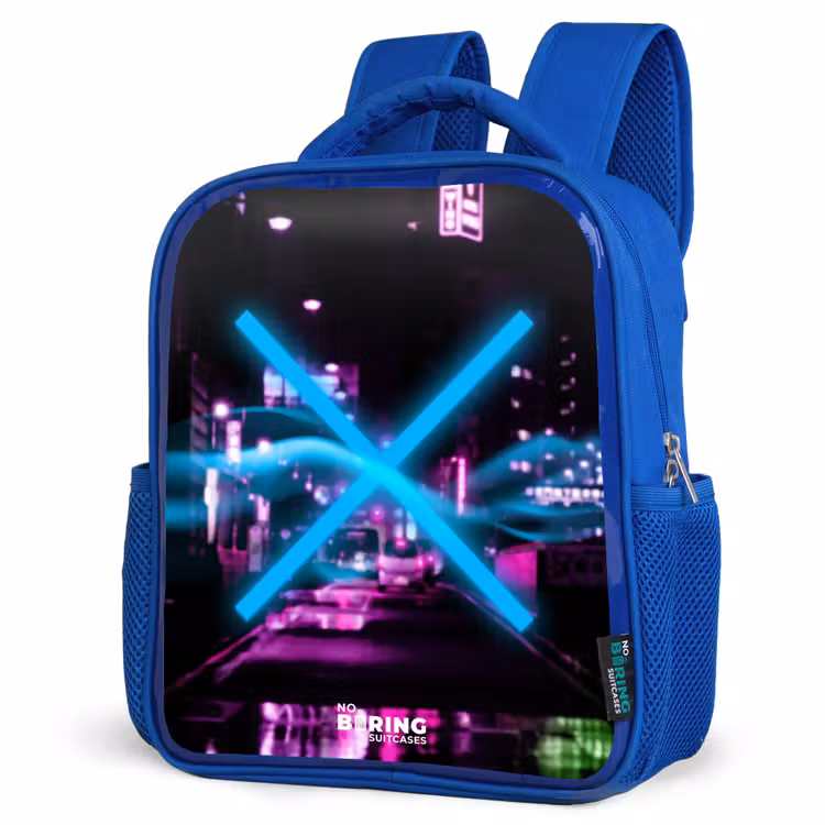 Felblauw kruis boven een nachtelijke straat Kinderrugzak - Blauw middel -schuin