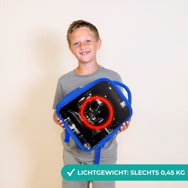 Felrode cirkel boven een stadsstraat Kinderrugzak - Blauw middel -sfeer1_NL