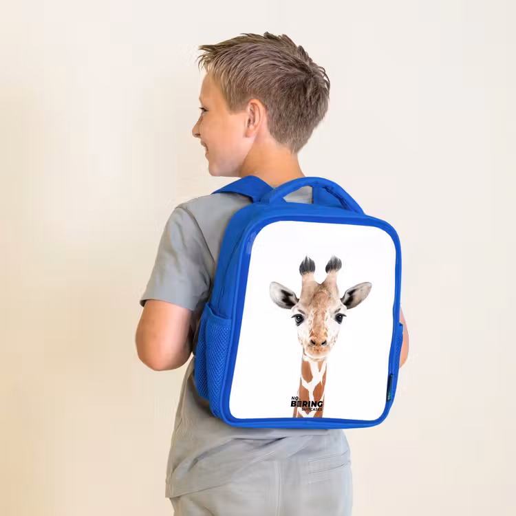 Gerrie Giraffe Kinderrugzak - Blauw middel -sfeer2