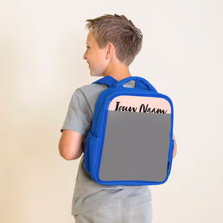 Kawai - Varken - Roze Kinderrugzak - Blauw middel -sfeer2