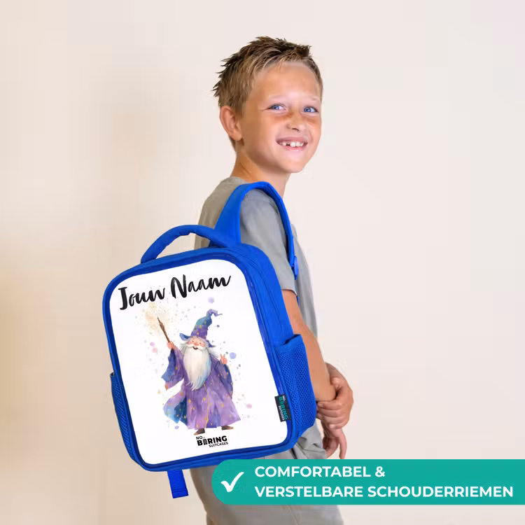 Oude tovenaar met staf Kinderrugzak - Blauw middel -sfeer3_NL