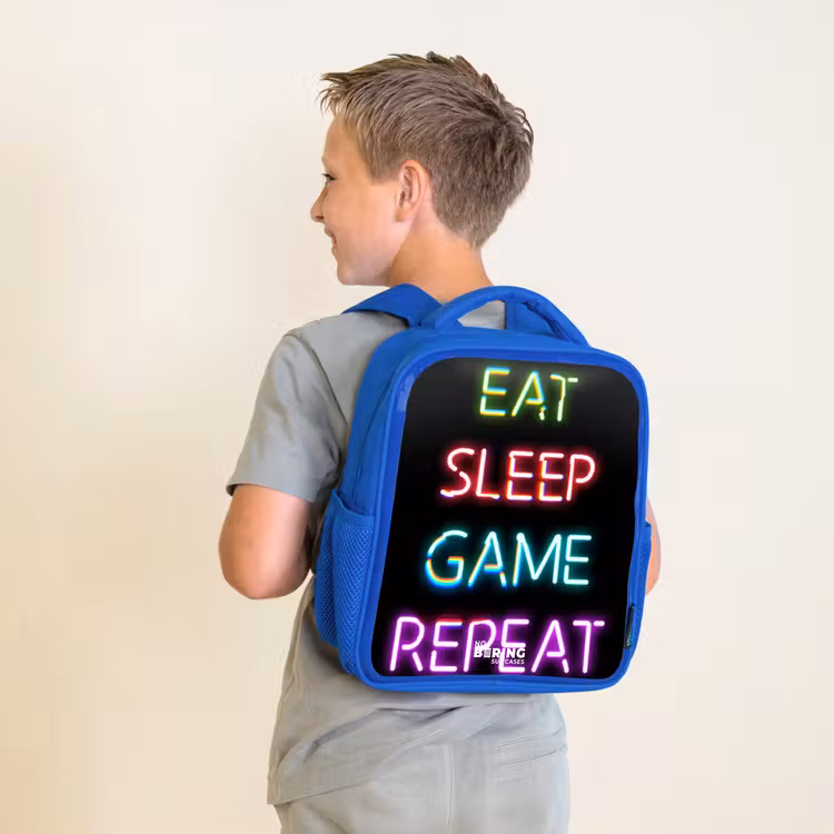 Qoute met neon lichten Kinderrugzak - Blauw middel -sfeer2