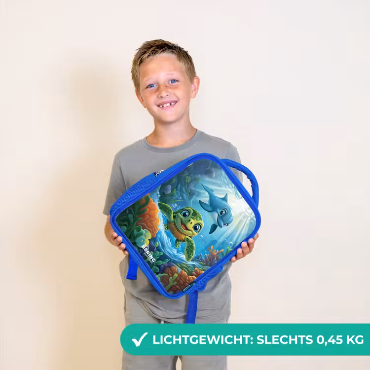 Schildpad en dolfijn in blauwe oceaan Kinderrugzak - Blauw middel -sfeer1_NL