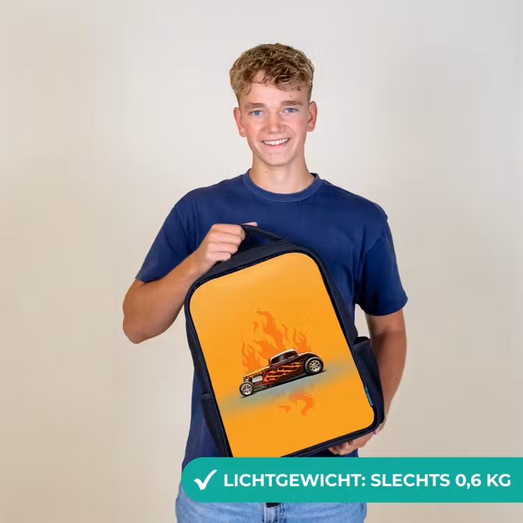 Bruine auto met gele vlammen Rugzak - Zwart middel -sfeer7_NL