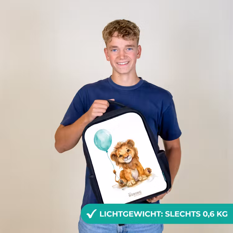Leeuw met blauwe ballon Rugzak - Zwart middel -sfeer7_NL