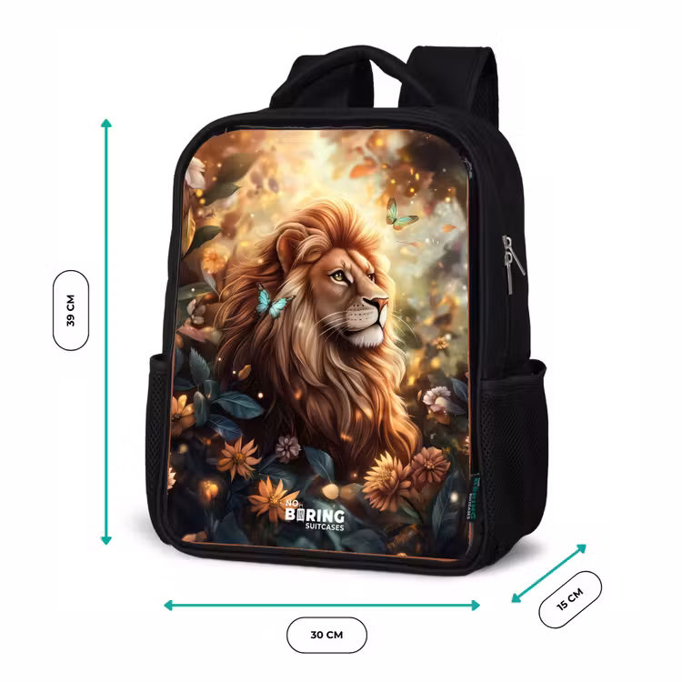 Leeuw met vlinders in bloemrijke jungle Rugzak - Zwart middel -productfoto_formaten