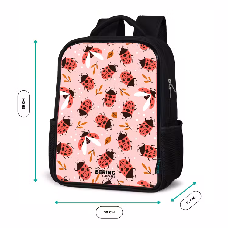 Rode lieveheersbeestjes op roze achtergrond Rugzak - Zwart middel -productfoto_formaten
