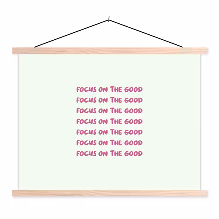 Focus on the good - Roze textielposter latten blank klein -3d