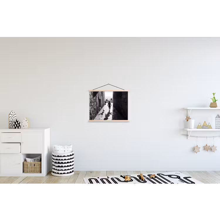 Kind - Vogel - Straat - Zwart-wit - Spelen textielposter latten blank klein -kinderkamer