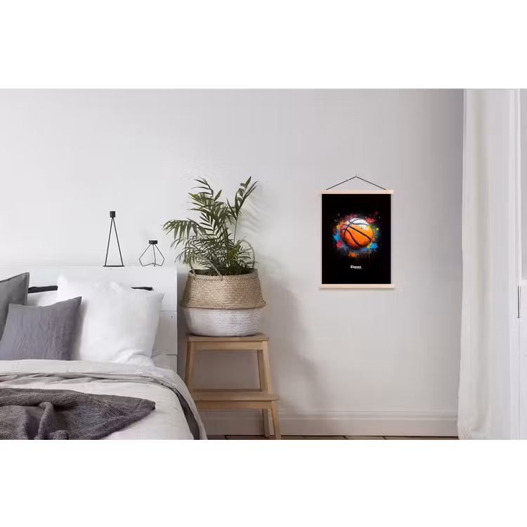Oranje basketbal te midden van verfspetters textielposter latten blank klein -woonkamer