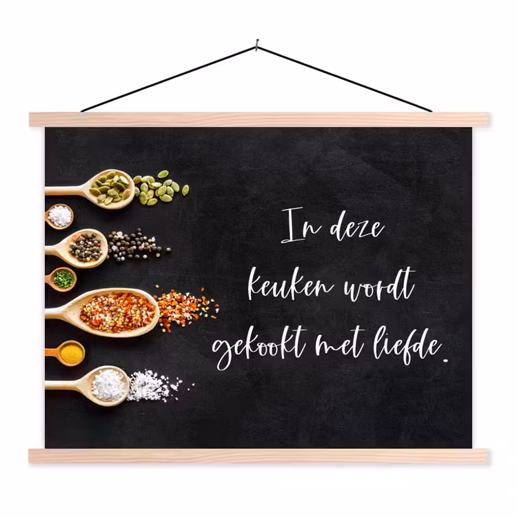 Quotes - Keuken - Spreuken - In deze keuken wordt gekookt met liefde - Liefde textielposter latten blank klein -3d