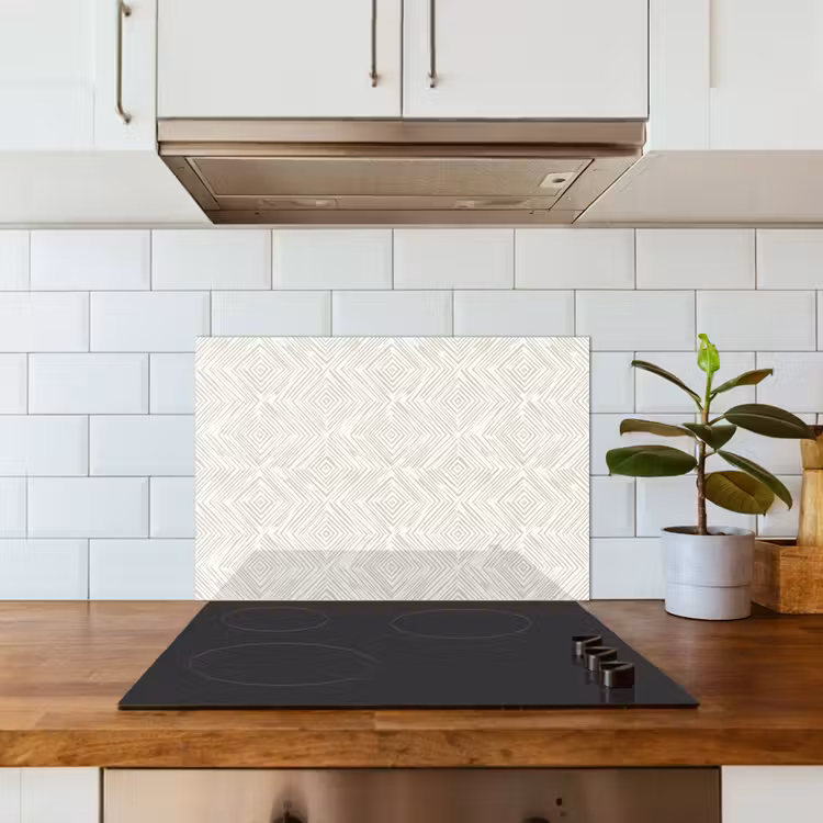 Abstract - Ruiten - Beige keuken achterwand spatscherm klein 900 -sfeer2