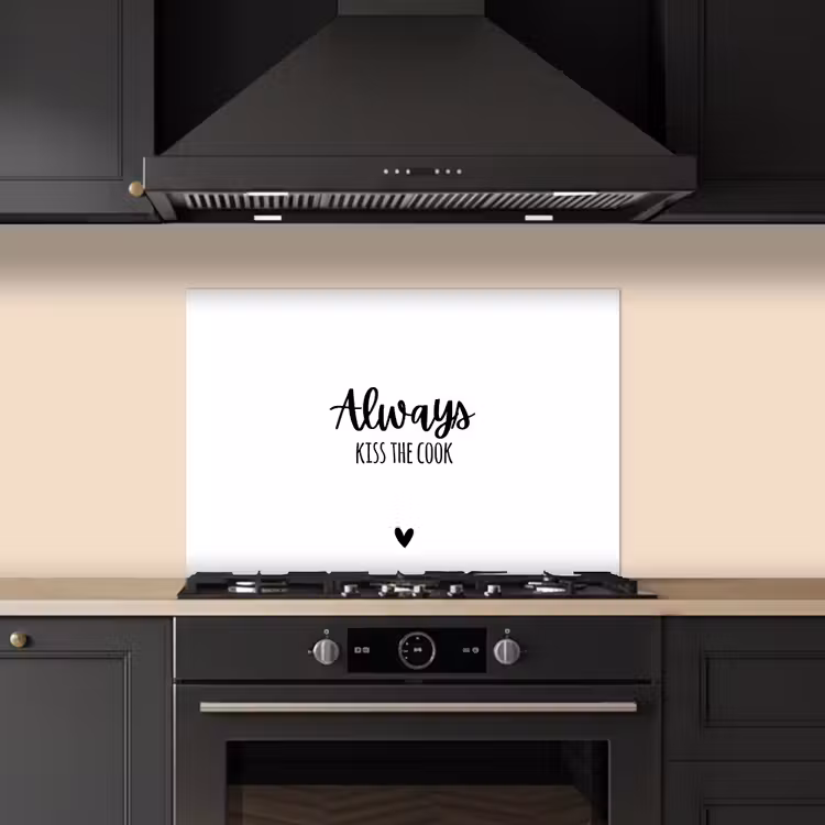 Always kiss the cook - Koken - Kok - Keuken - Spreuken keuken achterwand spatscherm klein -sfeer1