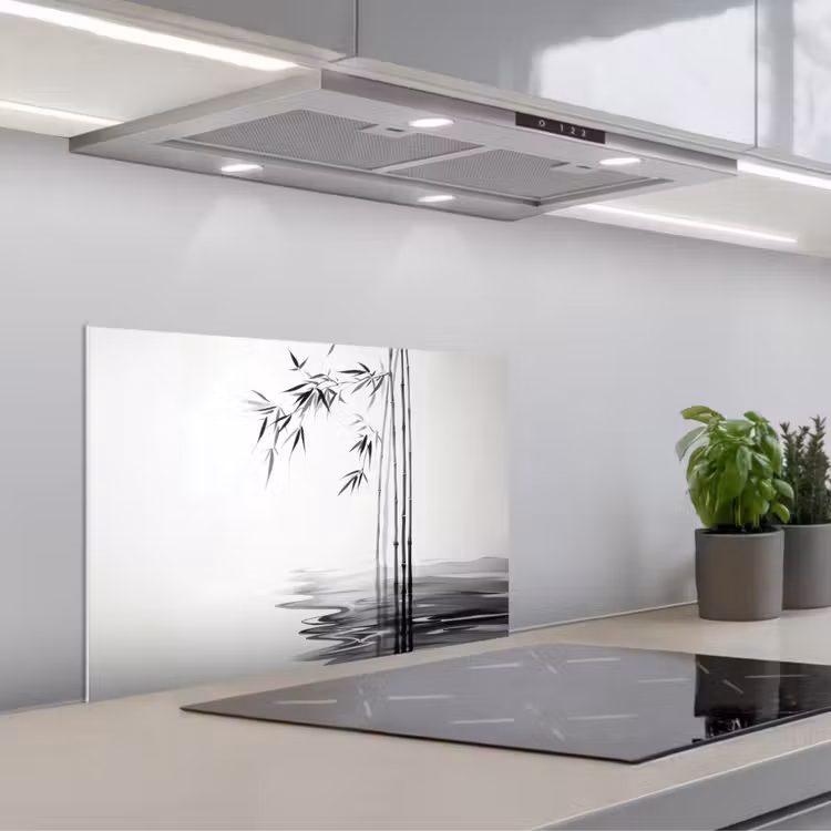 Bamboestammen - Water - Minimalistisch - Wit keuken achterwand spatscherm klein -3d_schuin